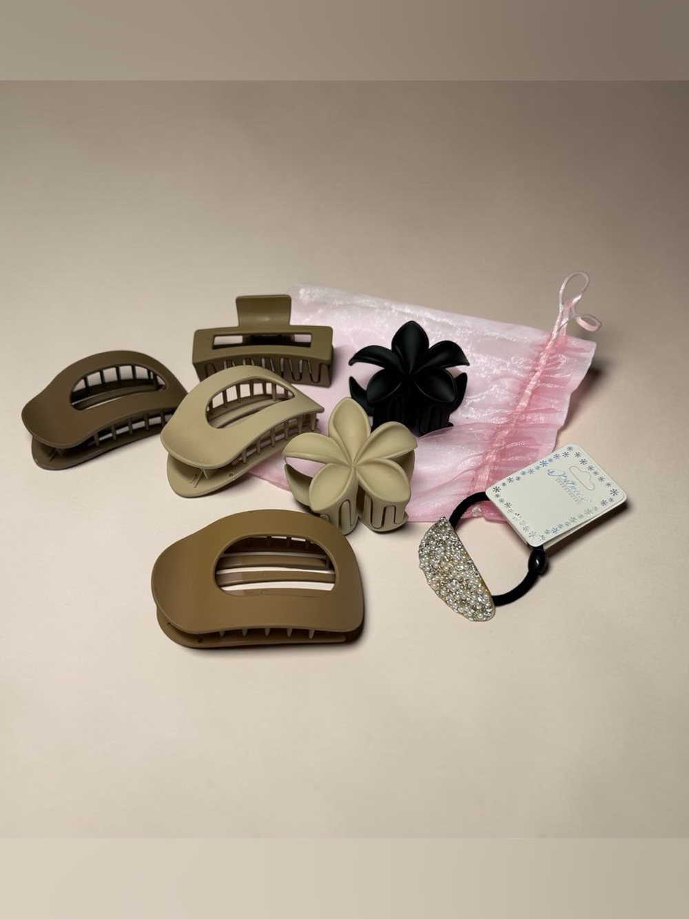 Claw Clips- Set Of 6- New- Thick Hair, Decorative Ponytail Holder- All Unused